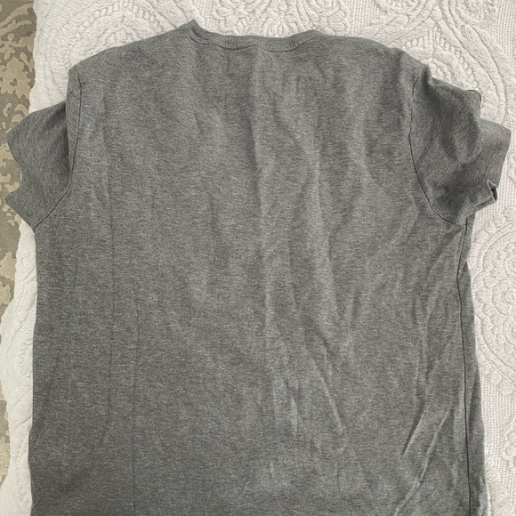 Banana Republic Tee - Picture 2 of 3